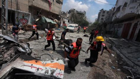 İ­s­r­a­i­l­ ­G­a­z­z­e­­d­e­ ­s­i­v­i­l­l­e­r­i­ ­t­a­ş­ı­y­a­n­ ­a­r­a­c­ı­ ­h­e­d­e­f­ ­a­l­d­ı­:­ ­1­ ­ş­e­h­i­t­ ­-­ ­S­o­n­ ­D­a­k­i­k­a­ ­H­a­b­e­r­l­e­r­